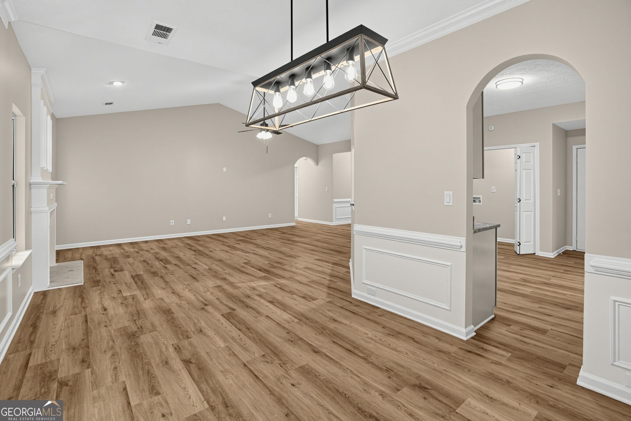 433 Concord Circle Property Photo 11