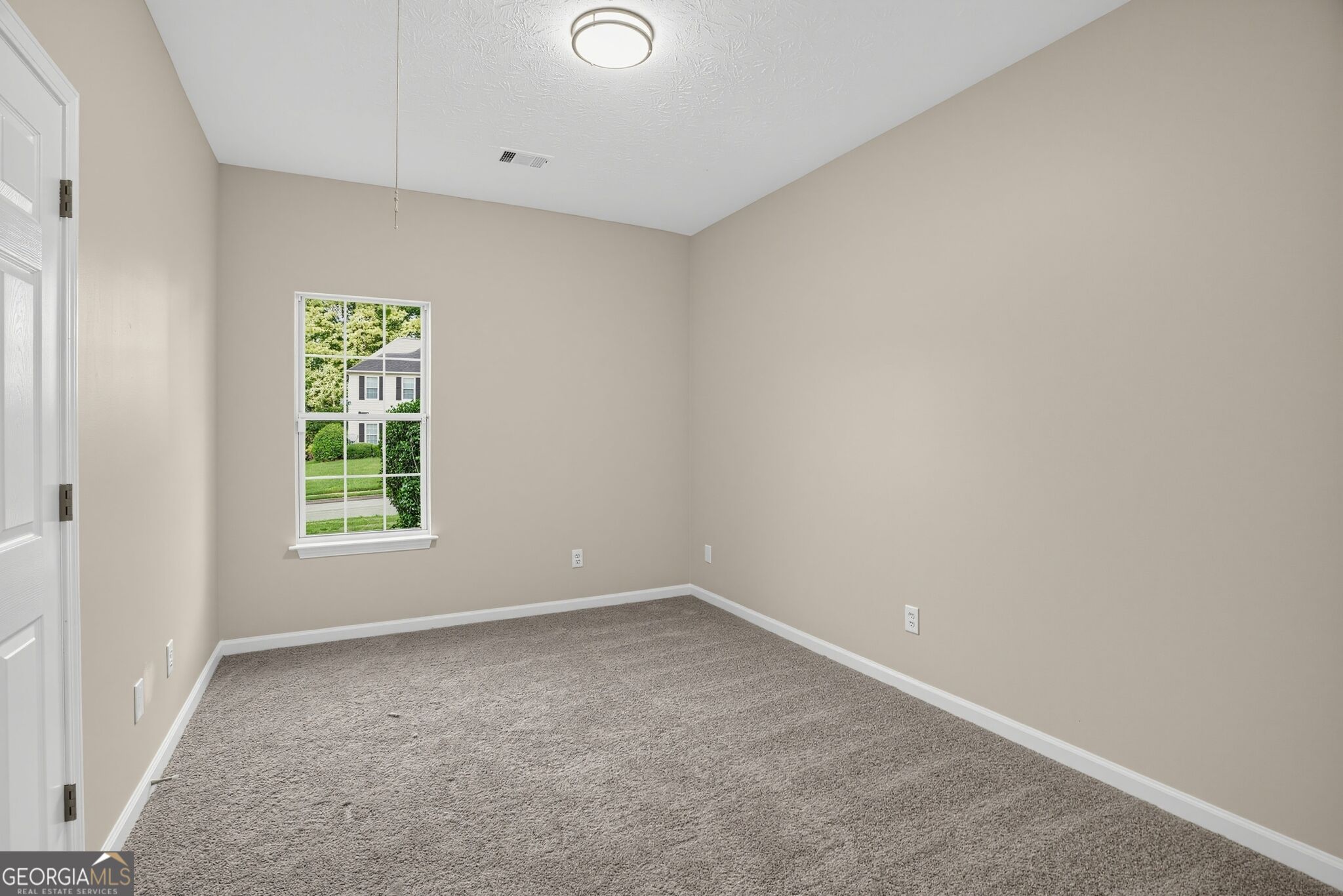 433 Concord Circle Property Photo 17