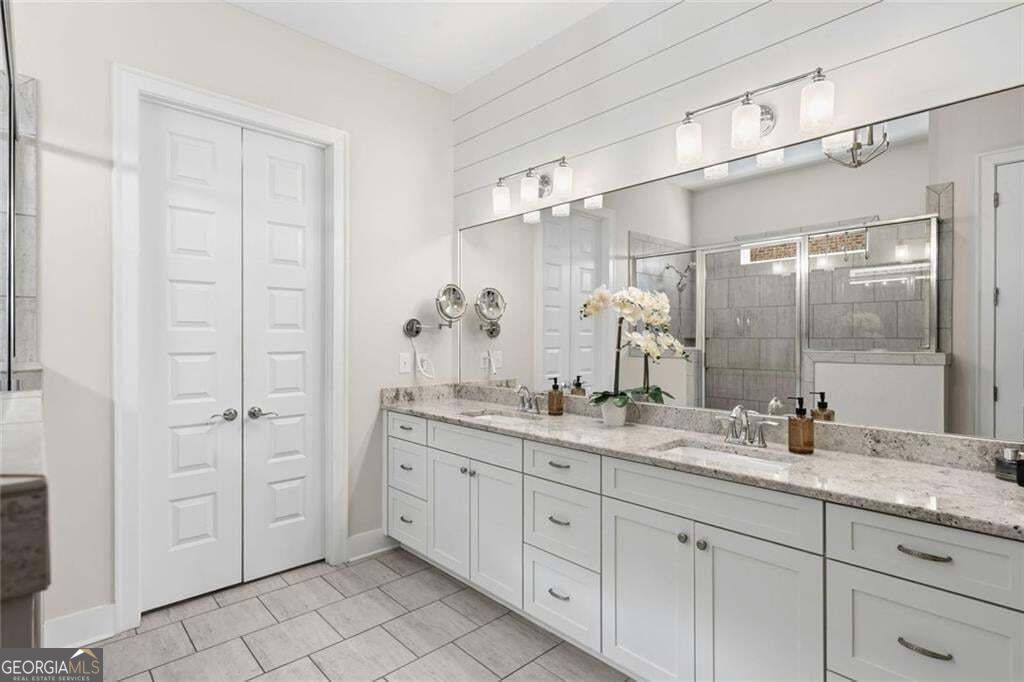 3345 Carmichael Drive Property Photo 14