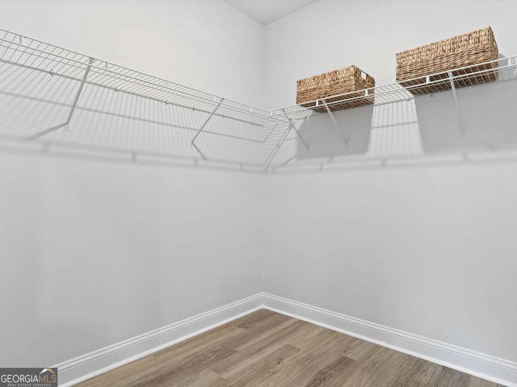 242 Hammersmith Landing Property Photo 30