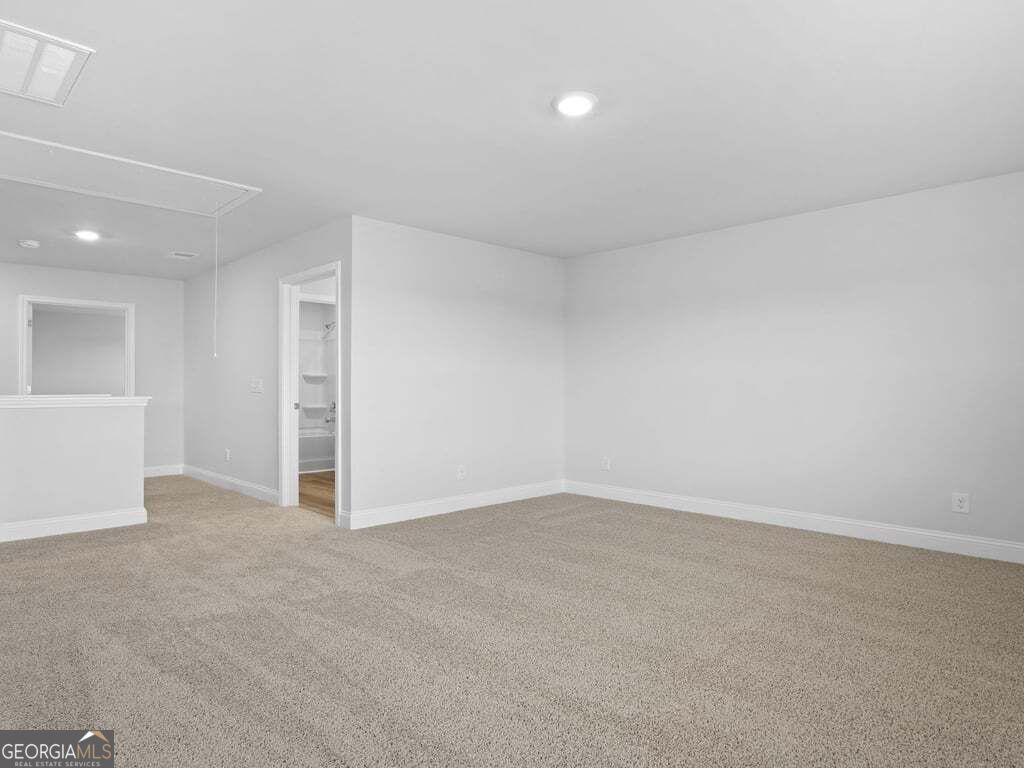 242 Hammersmith Landing Property Photo 33