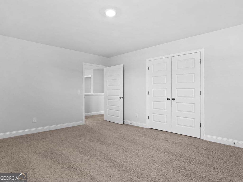242 Hammersmith Landing Property Photo 39