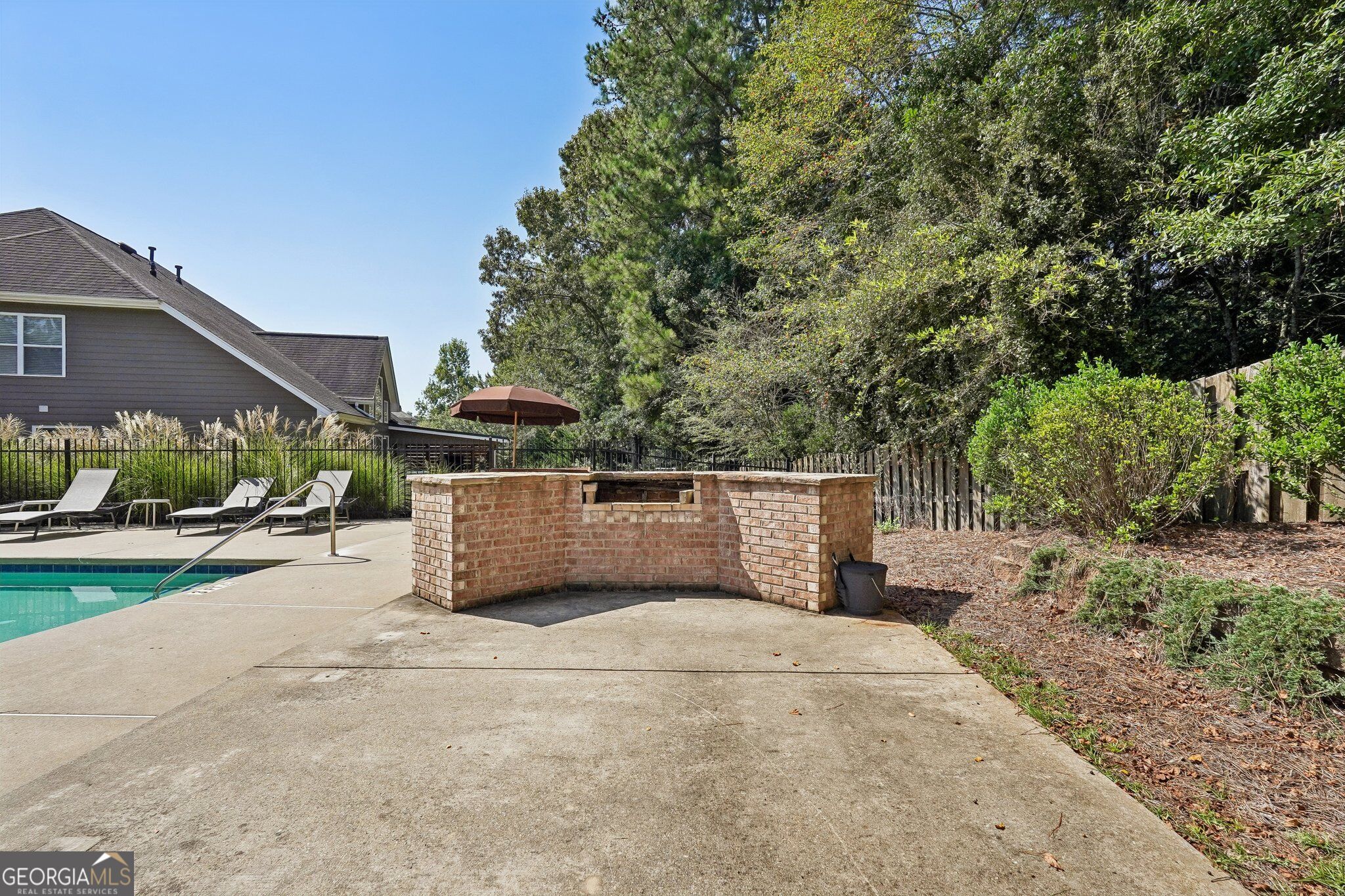 3335 The Commons Drive Property Photo 67