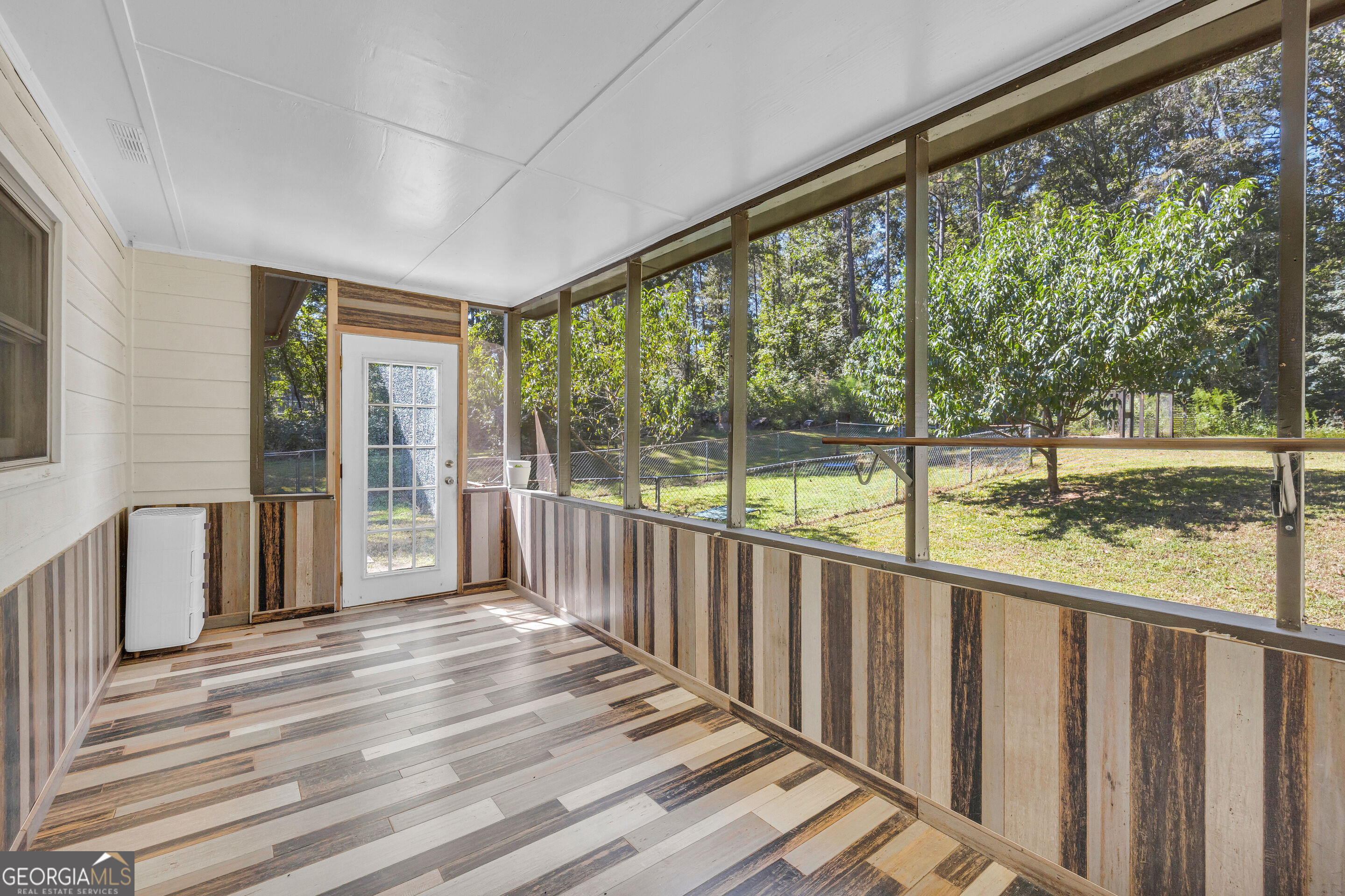 456 Brown Bridge Road Property Photo 44