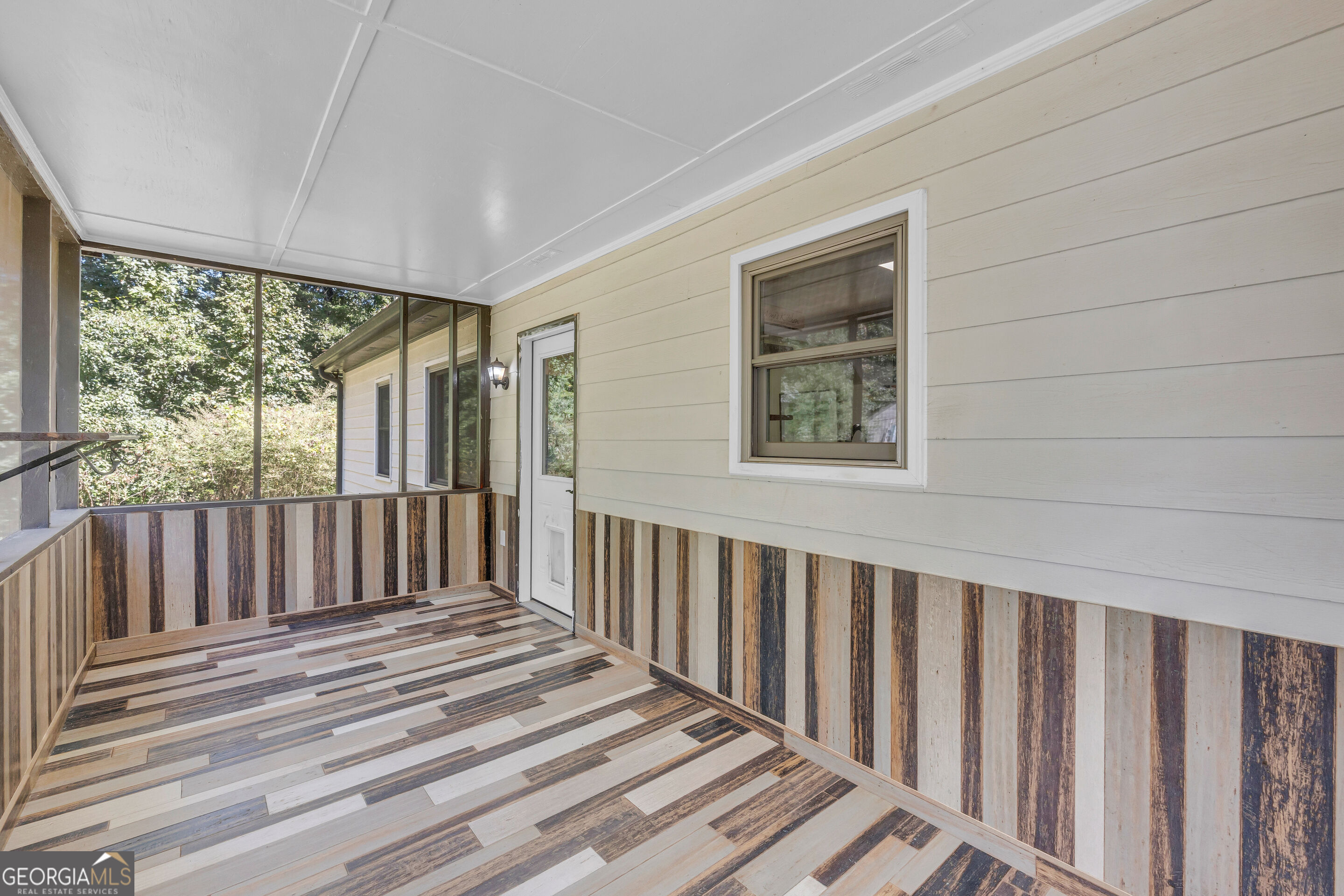 456 Brown Bridge Road Property Photo 45