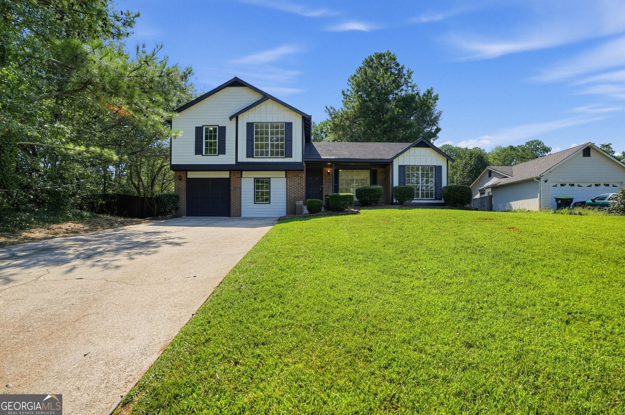 2640 Rolling Hills Way Property Photo 1