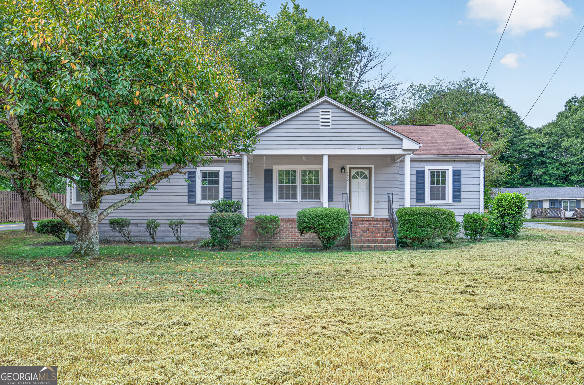 590 Benson Street Property Photo 1