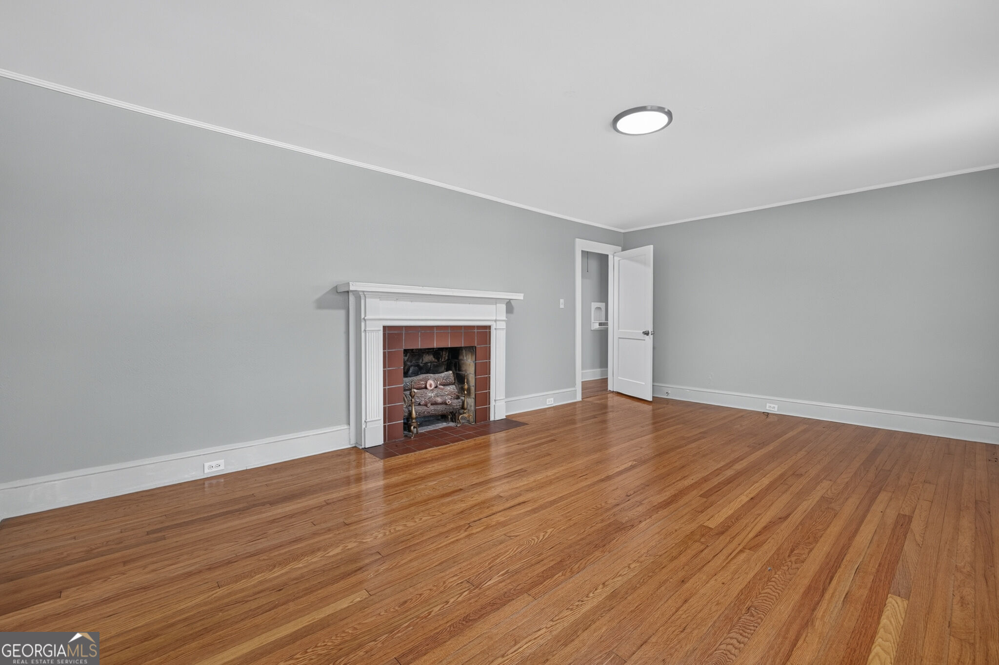 590 Benson Street Property Photo 15