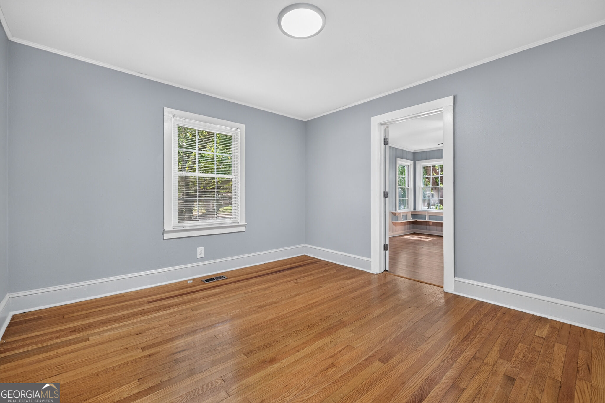 590 Benson Street Property Photo 16