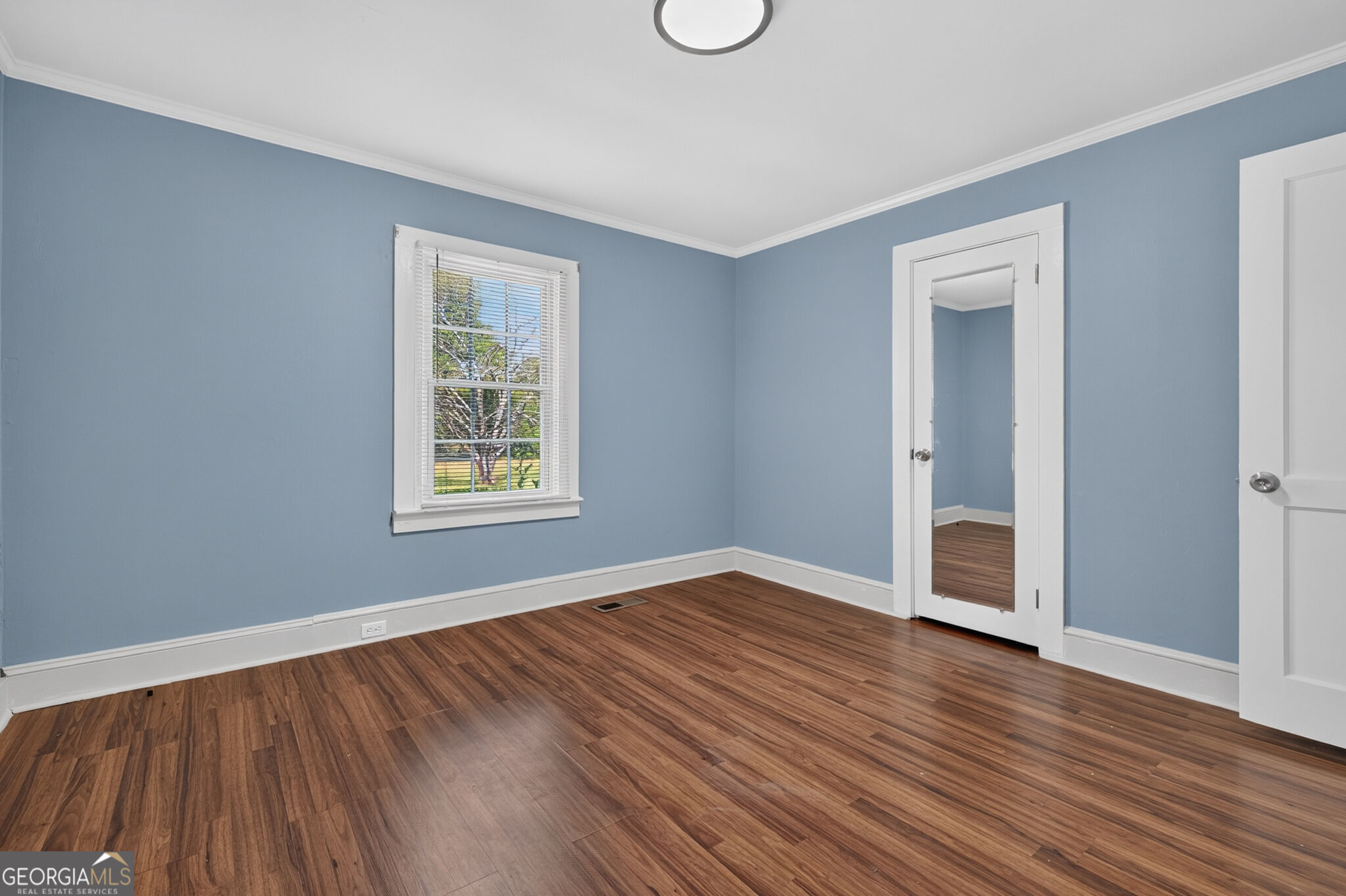 590 Benson Street Property Photo 30
