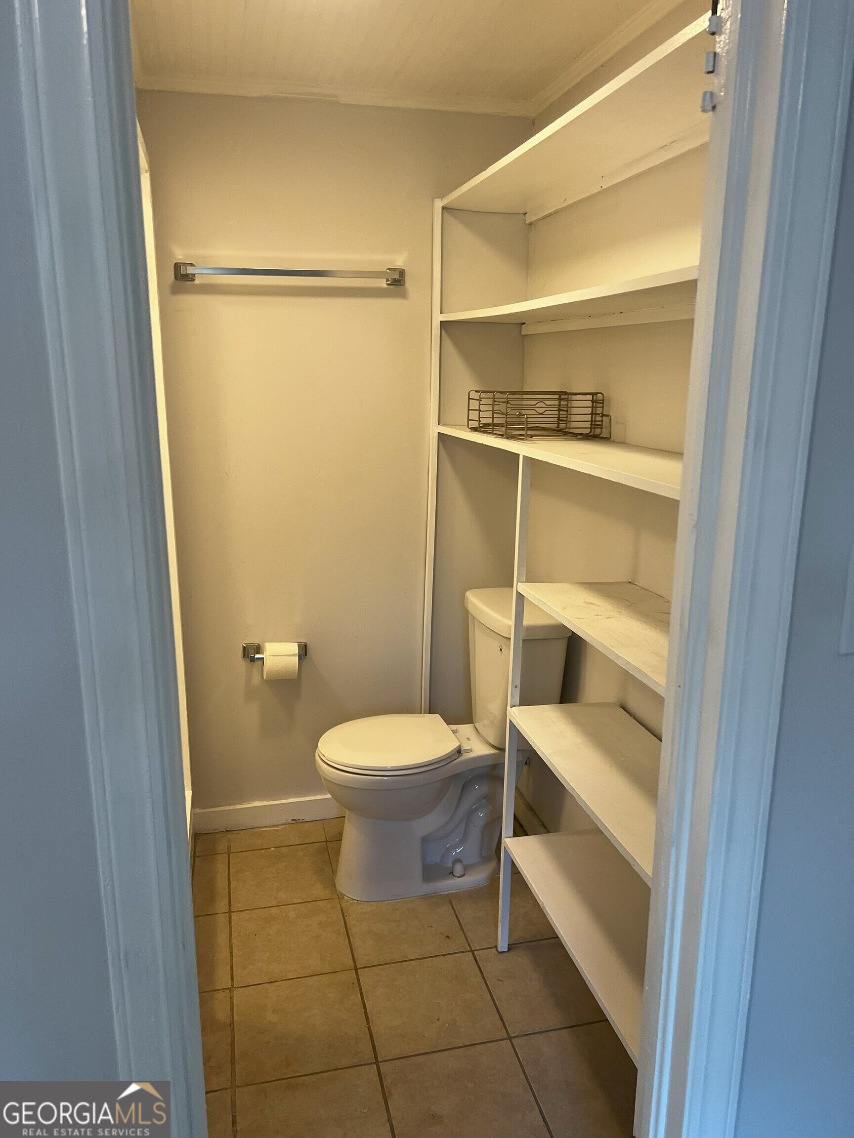 590 Benson Street Property Photo 45