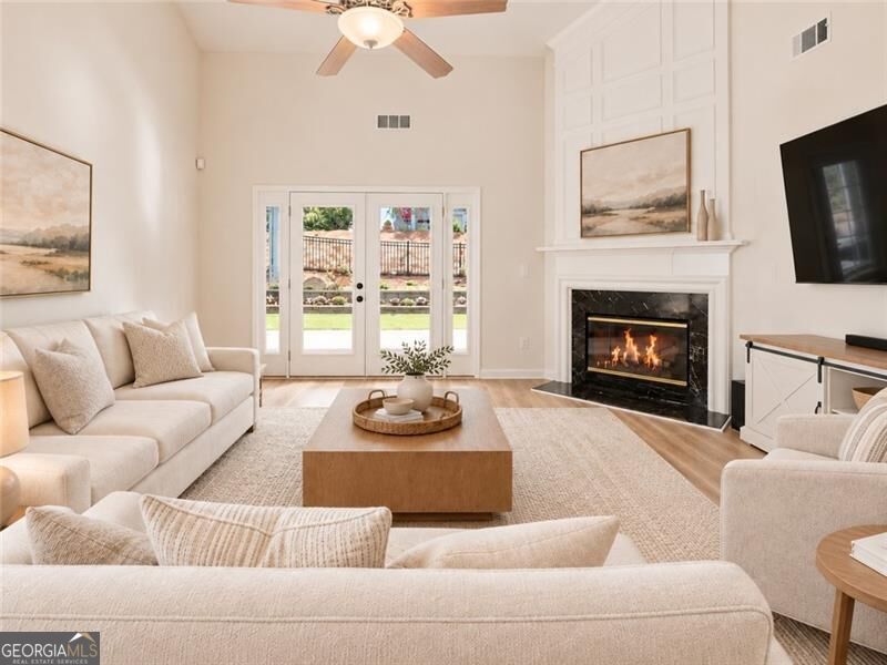 1550 Seneca Avenue Property Photo 12