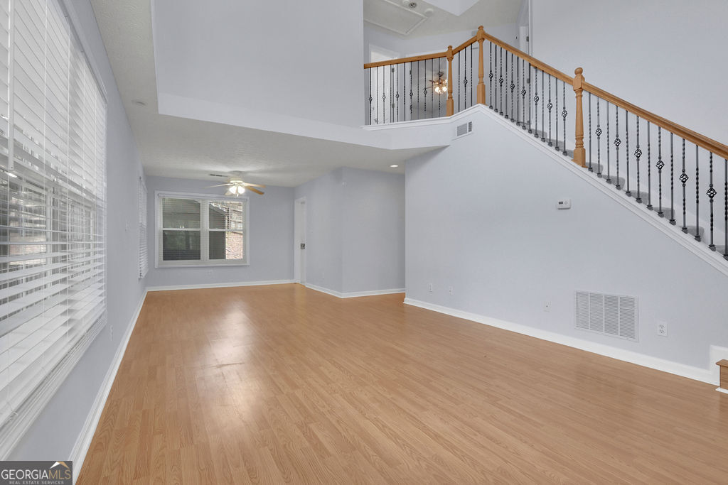 5235 Arbor View Way Property Photo 9