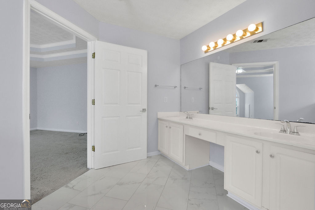 5235 Arbor View Way Property Photo 25