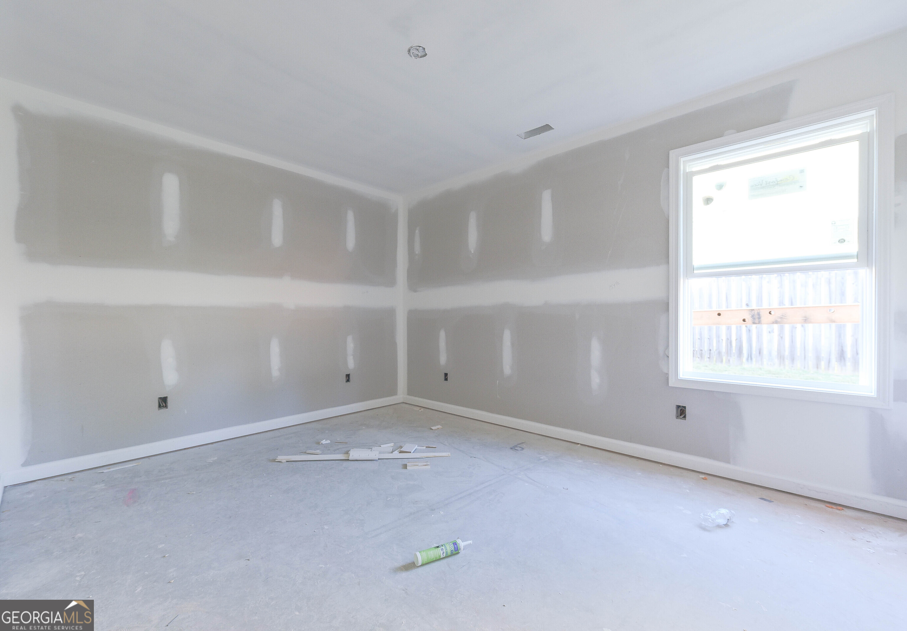 116 Fuller Court Property Photo 6