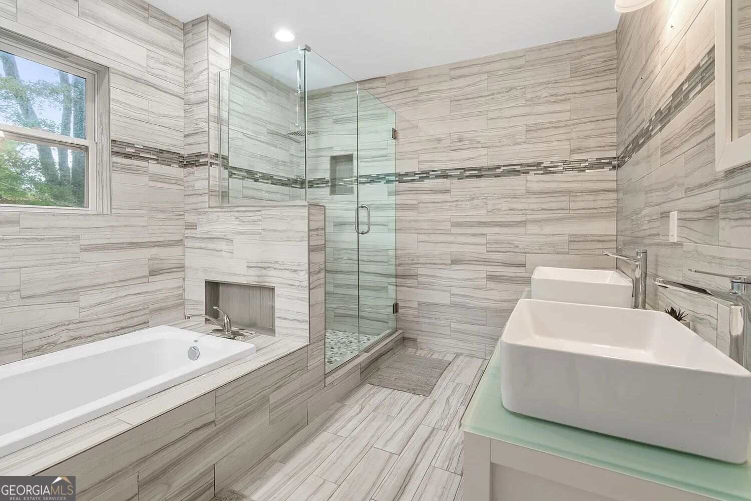1409 Bridges Avenue Sw Property Photo 12