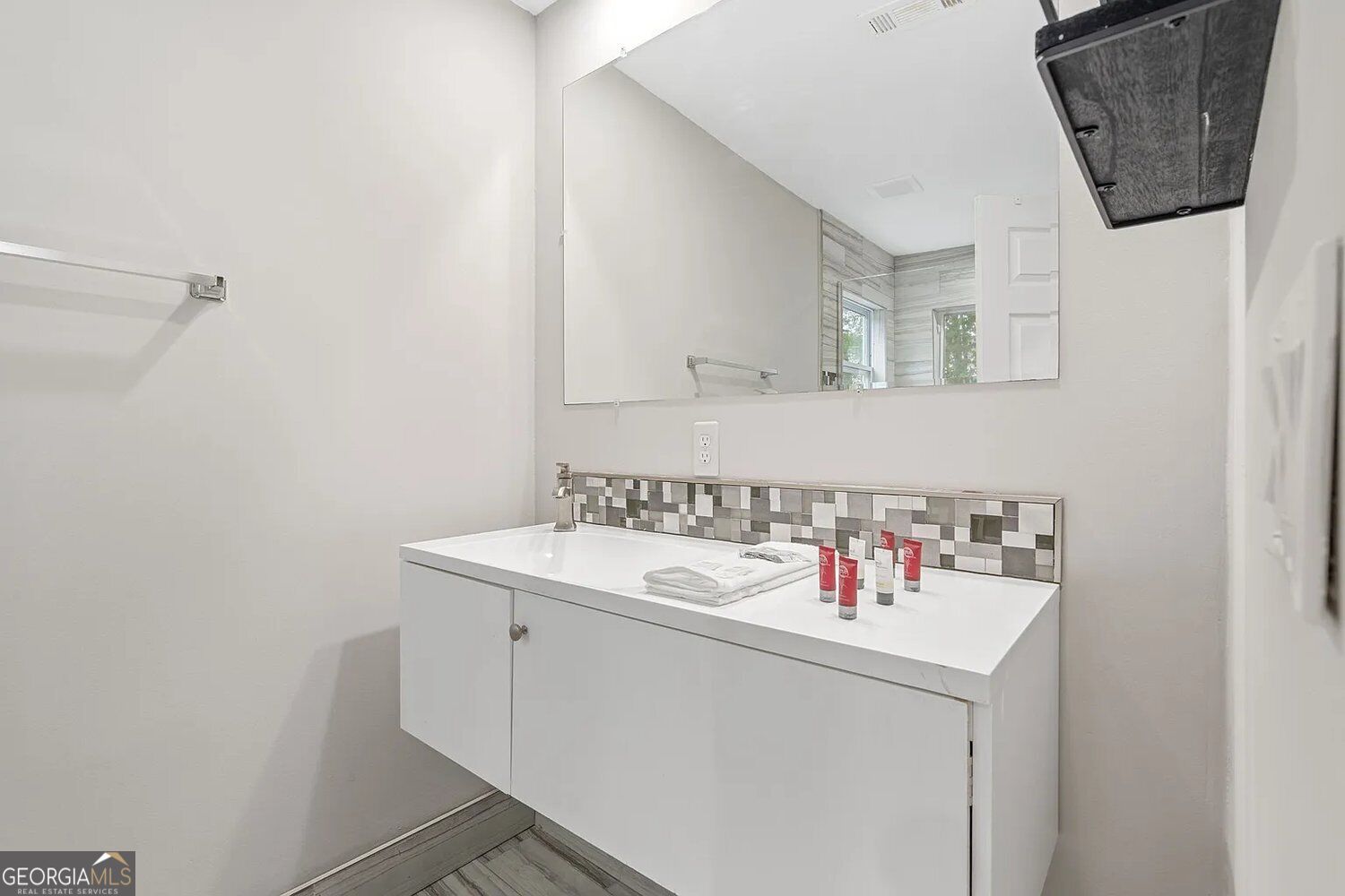 1409 Bridges Avenue Sw Property Photo 14