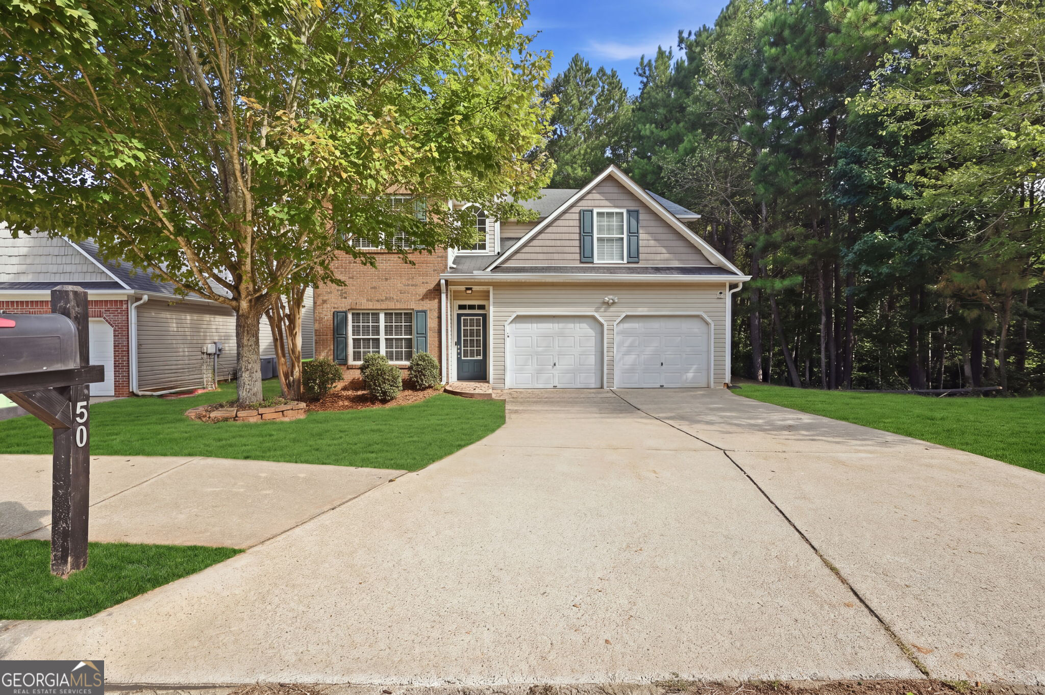 50 Regency Drive Property Photo 1