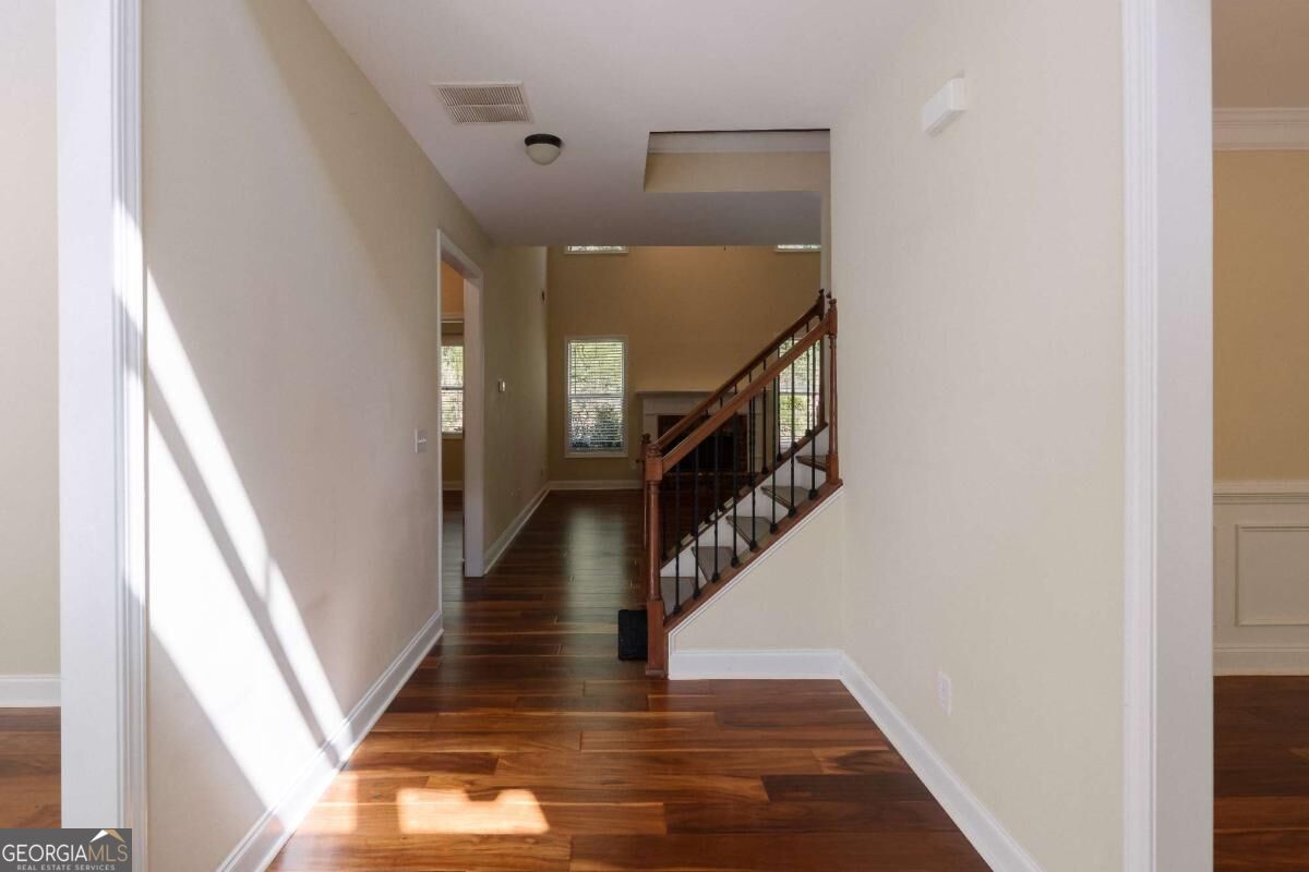 3919 Grand Park Drive Property Photo 7