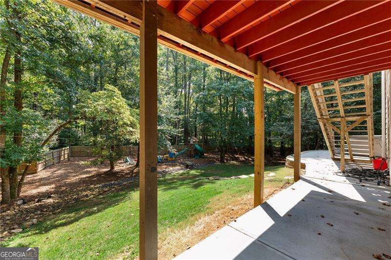 376 Yonah Circle Property Photo 9