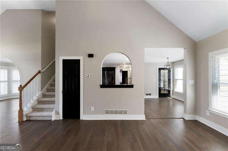 376 Yonah Circle Property Photo 18