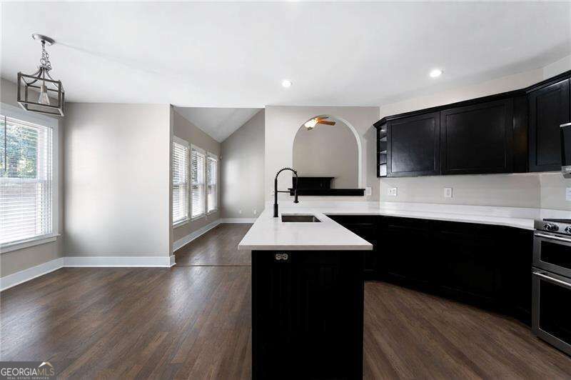 376 Yonah Circle Property Photo 21