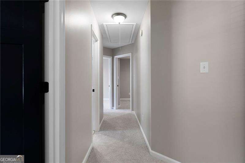 376 Yonah Circle Property Photo 27
