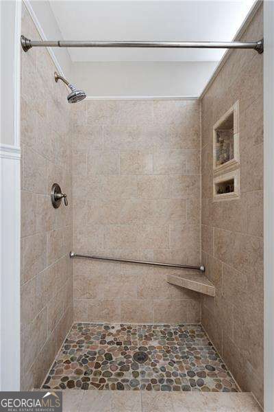 376 Yonah Circle Property Photo 37