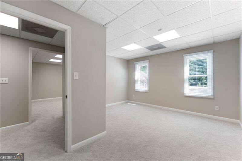 376 Yonah Circle Property Photo 40
