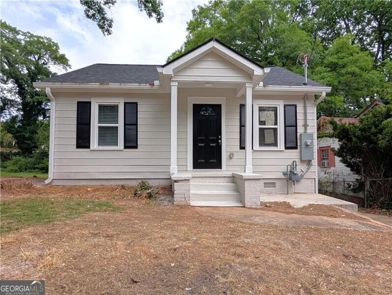 1377 Pine Avenue Property Photo 1