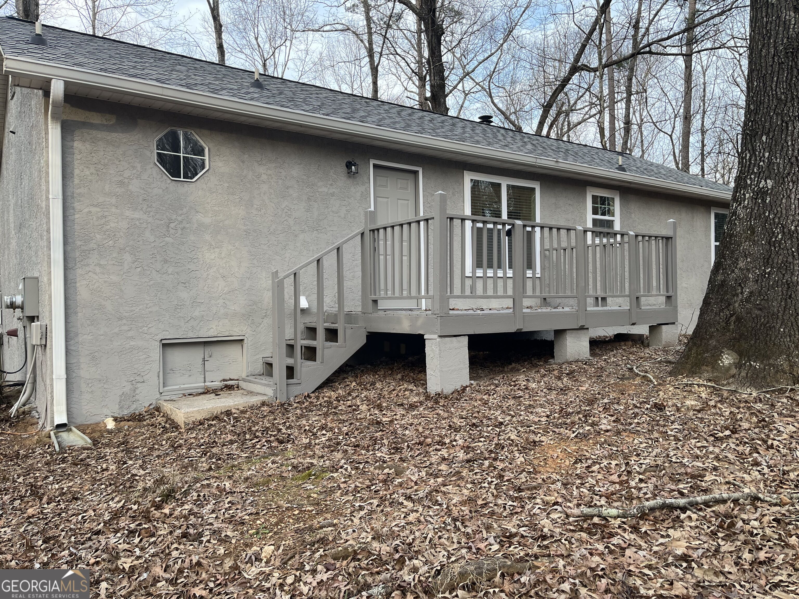 507 Lakeshore Drive Property Photo 15