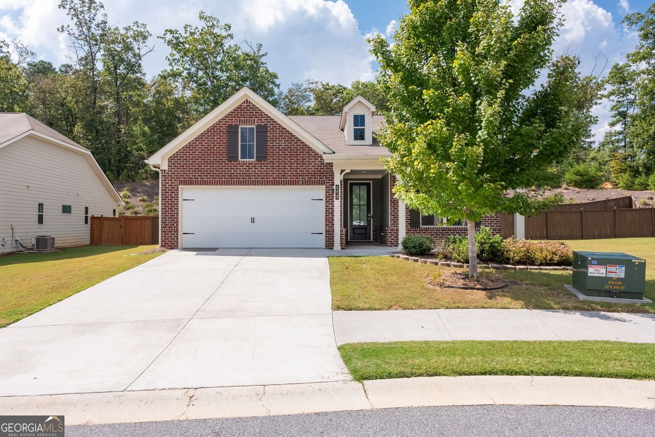 173 Rolling Hills Place Property Photo 2