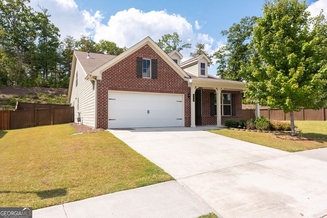 173 Rolling Hills Place Property Photo 3