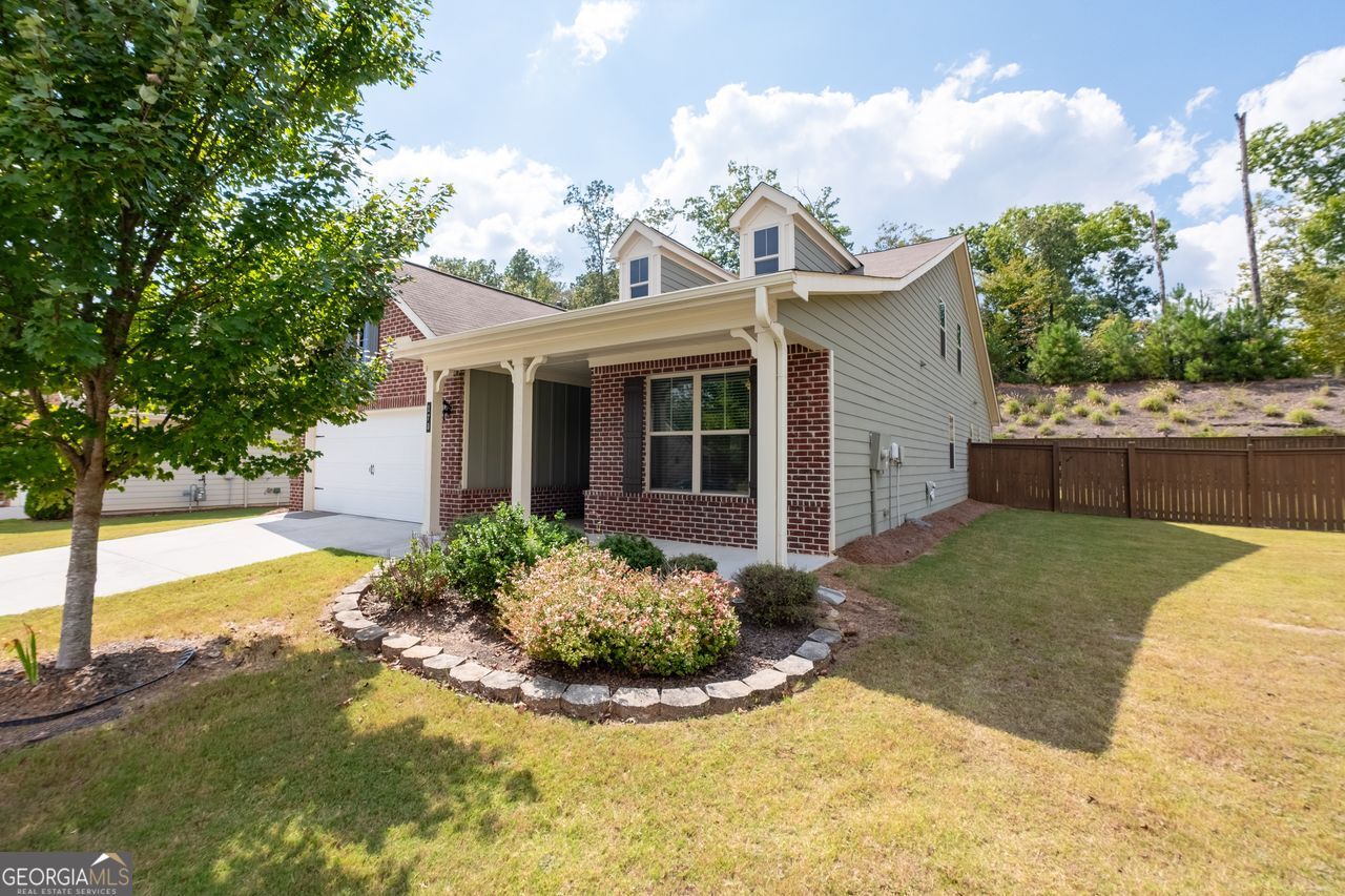 173 Rolling Hills Place Property Photo 4