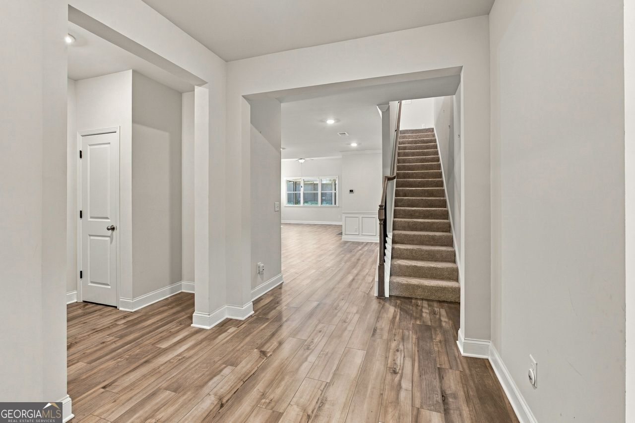 173 Rolling Hills Place Property Photo 6