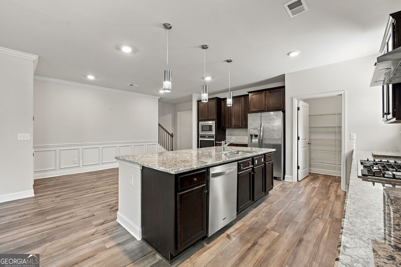 173 Rolling Hills Place Property Photo 15