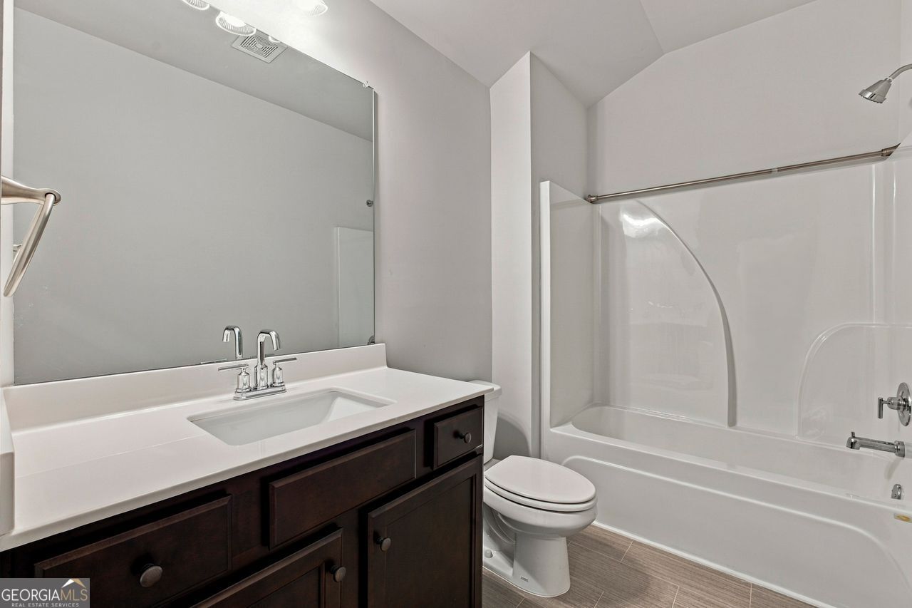 173 Rolling Hills Place Property Photo 34