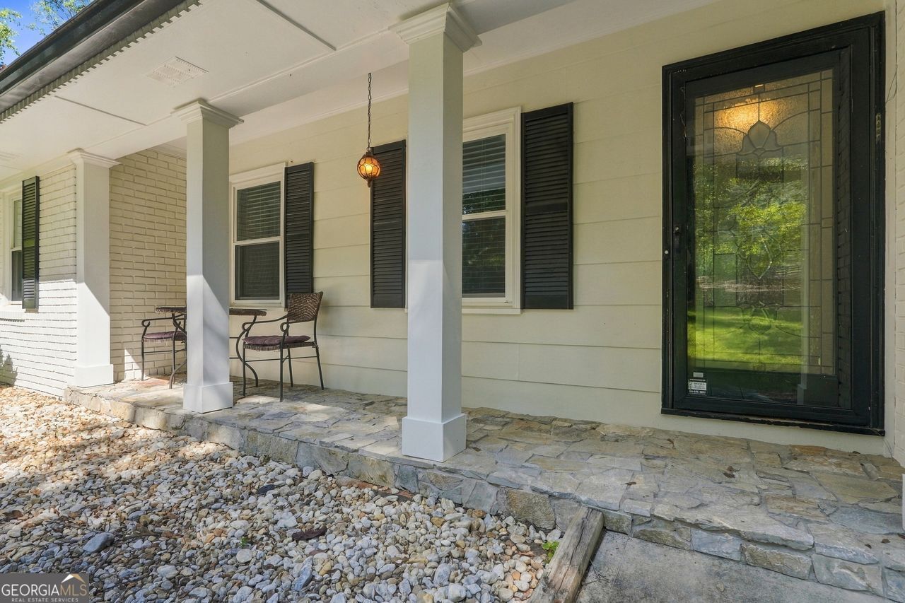1770 Redd Road Property Photo 5