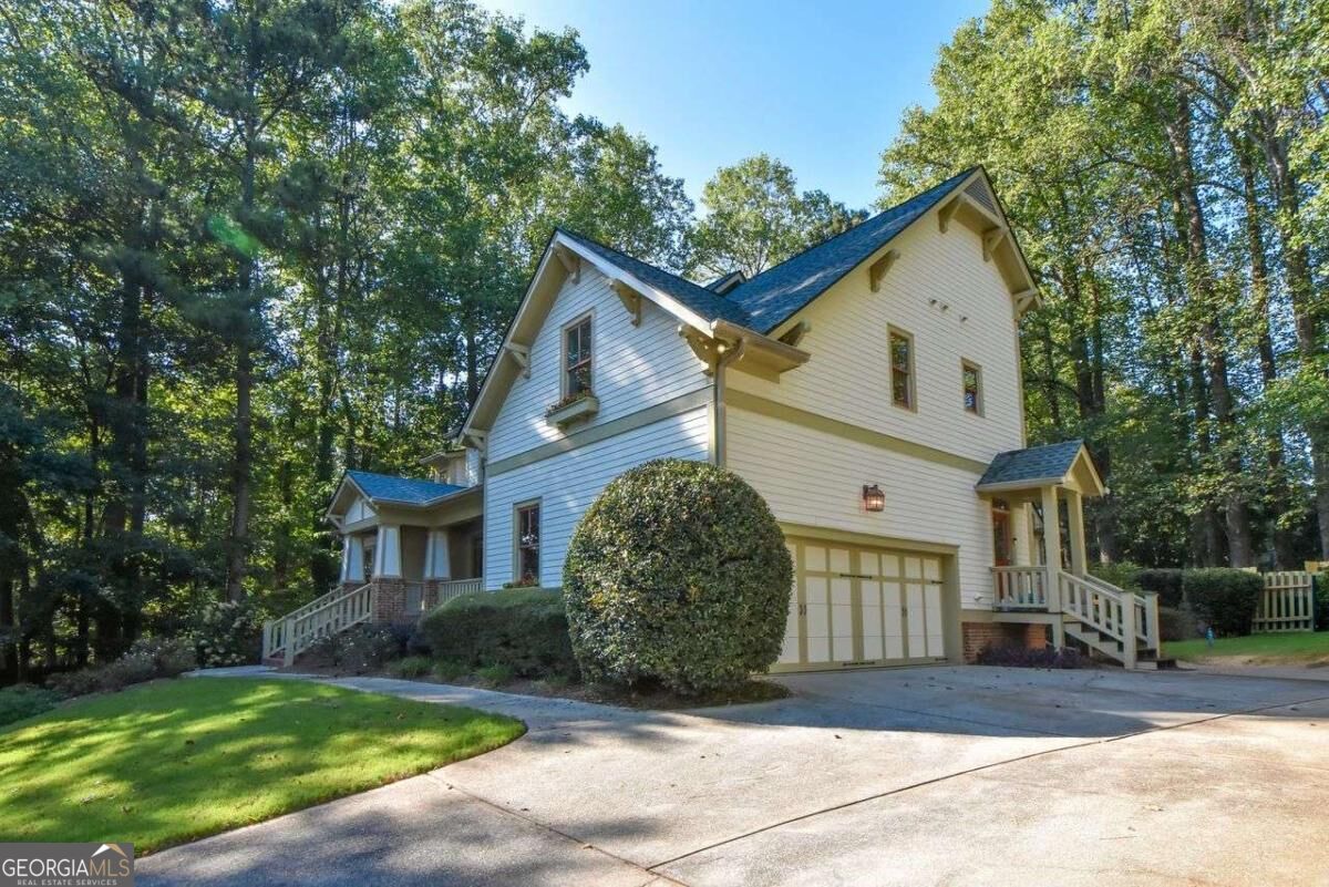 3470 Midvale Road Property Photo 2