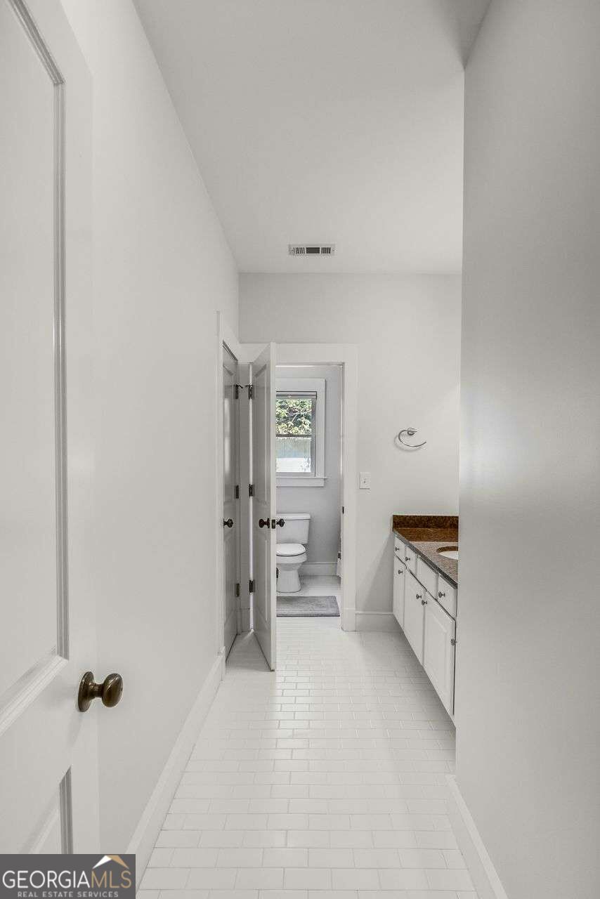 3470 Midvale Road Property Photo 44