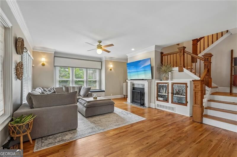 274 Ferguson Street Ne Property Photo 6
