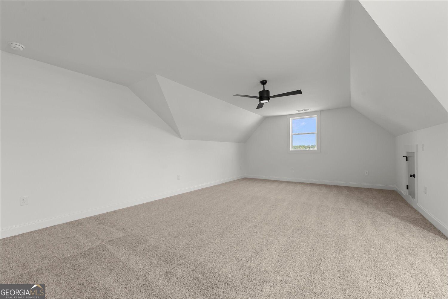 947 Lake Varner Drive Property Photo 7