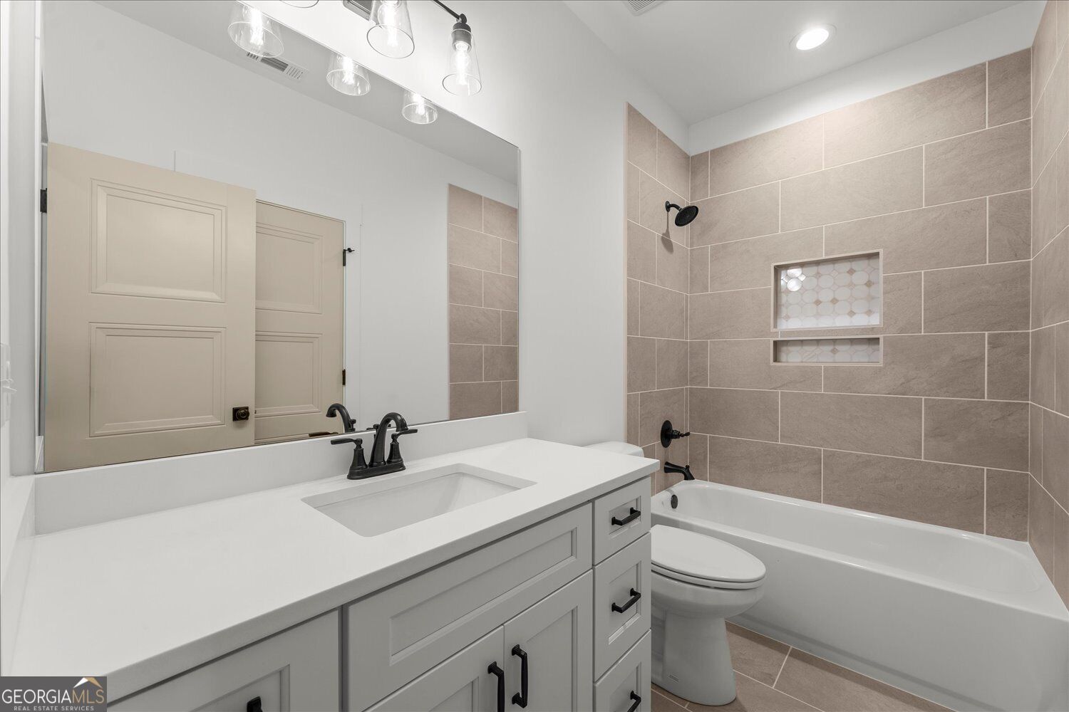 947 Lake Varner Drive Property Photo 31