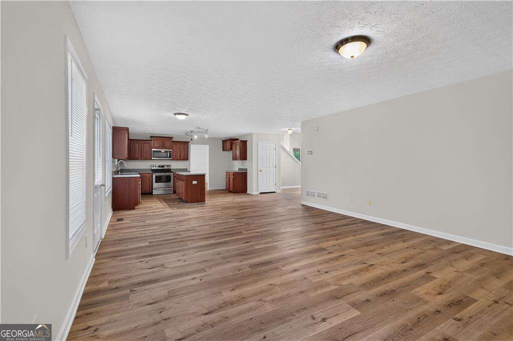 40 Cliff View Drive Property Photo 22
