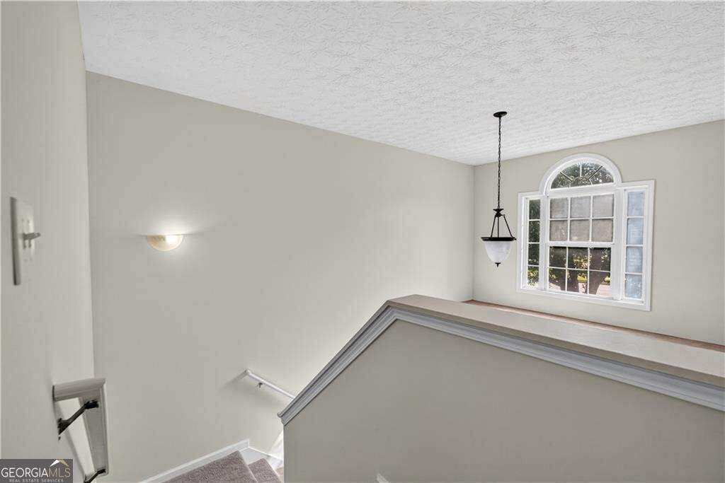 40 Cliff View Drive Property Photo 29