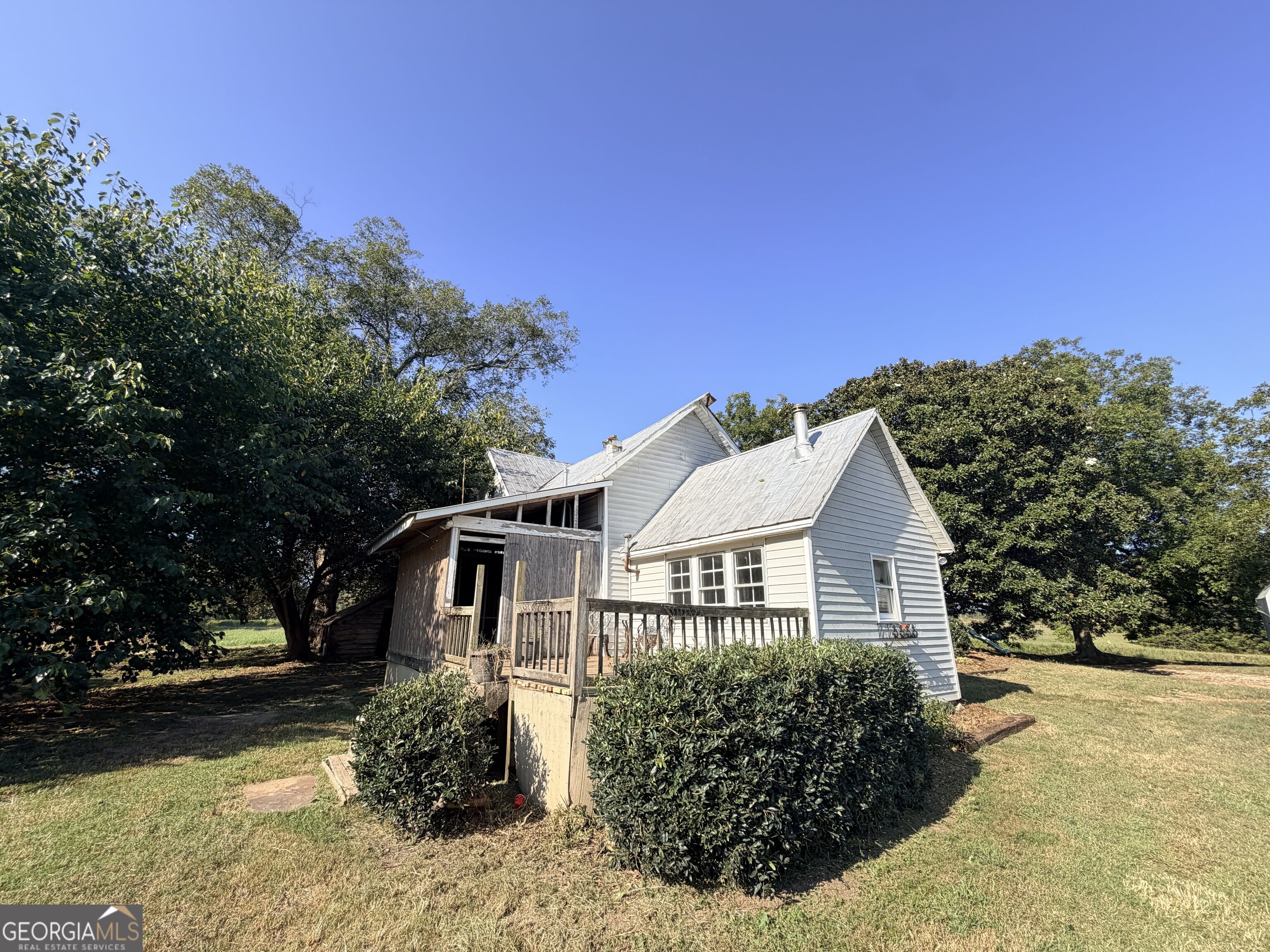 5587 Elberton Highway Property Photo 8