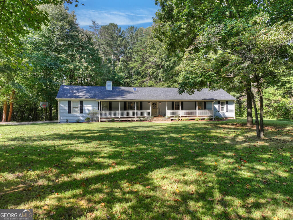 46 White Oak Drive Property Photo 1