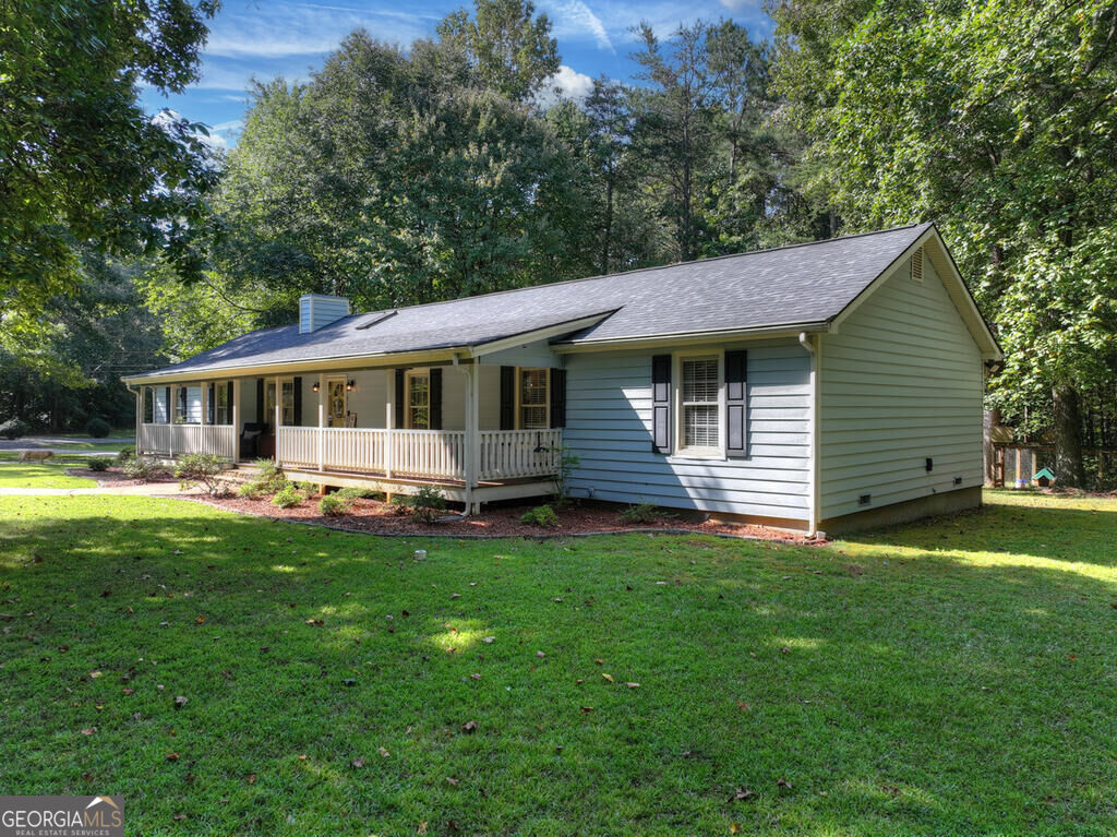 46 White Oak Drive Property Photo 4