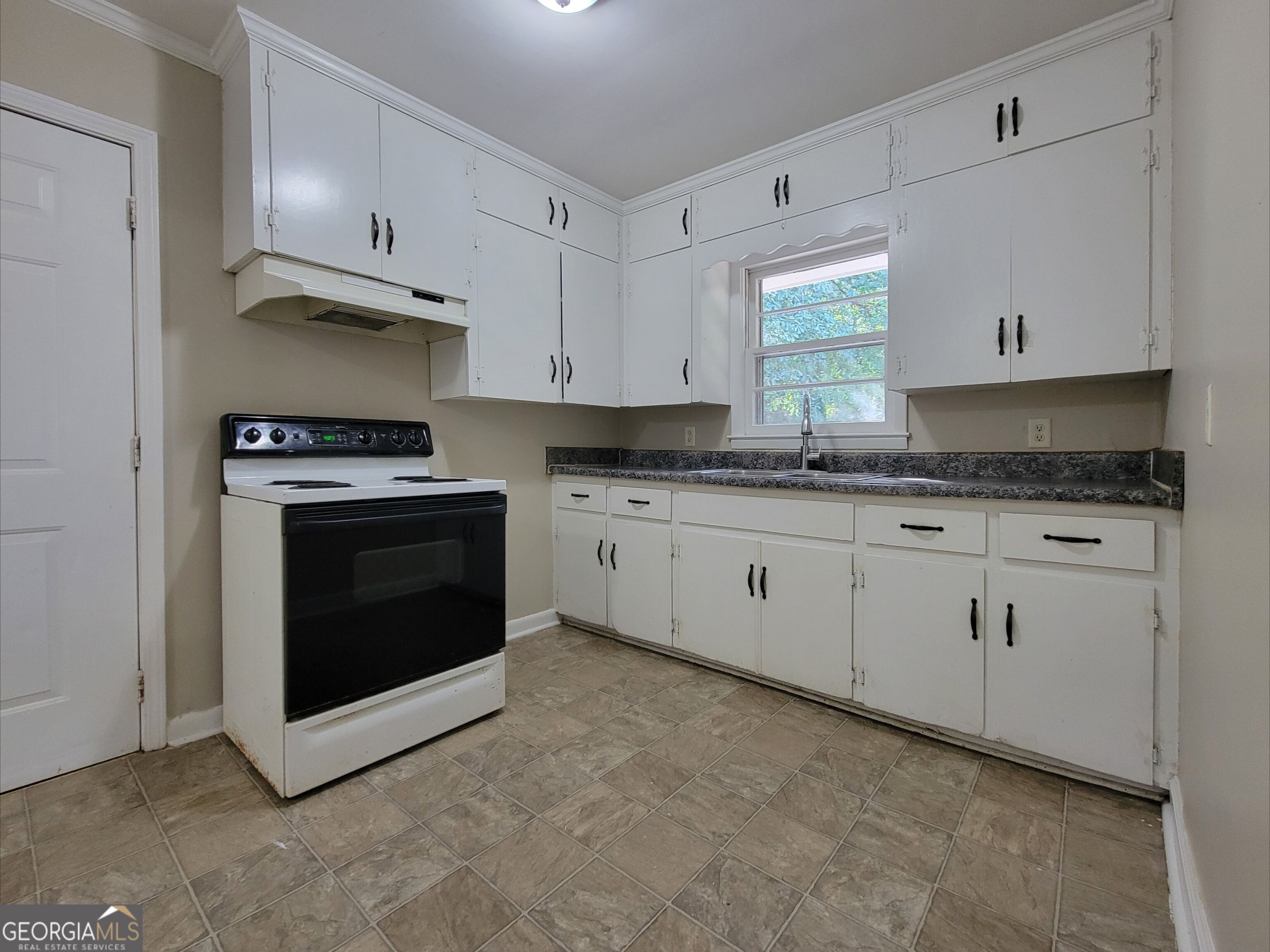 117 Martha Street Property Photo 4