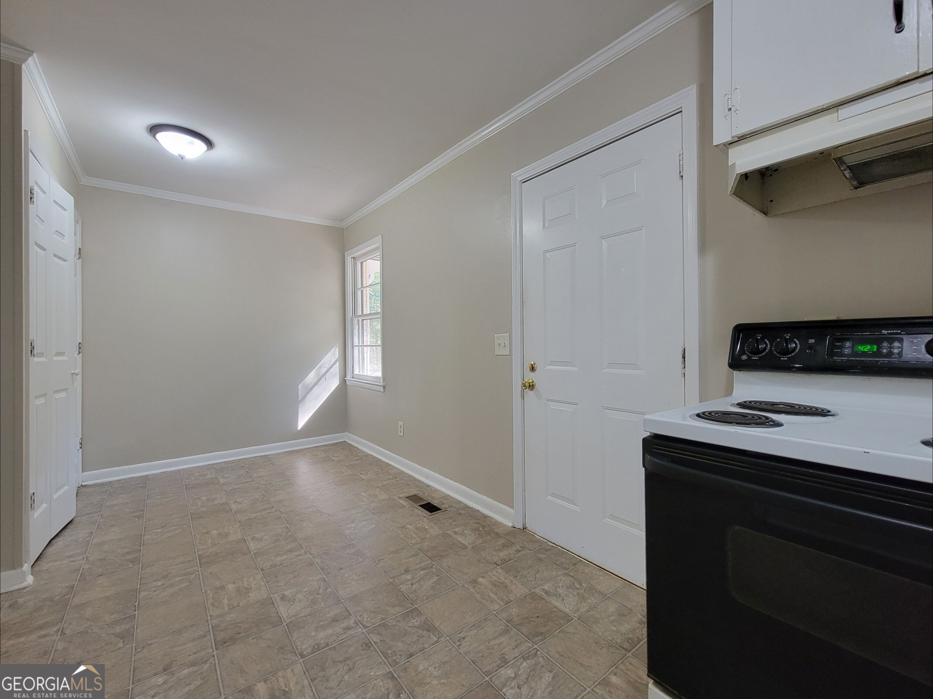 117 Martha Street Property Photo 5